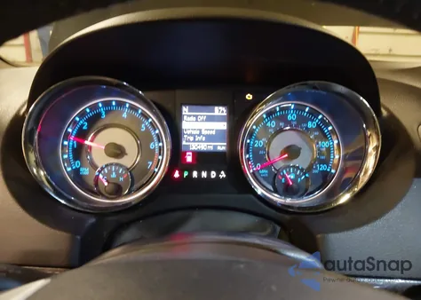 2016 Chrysler Town & Country Touring from USA, damaged, VIN 2C4RC1BG8GR239147